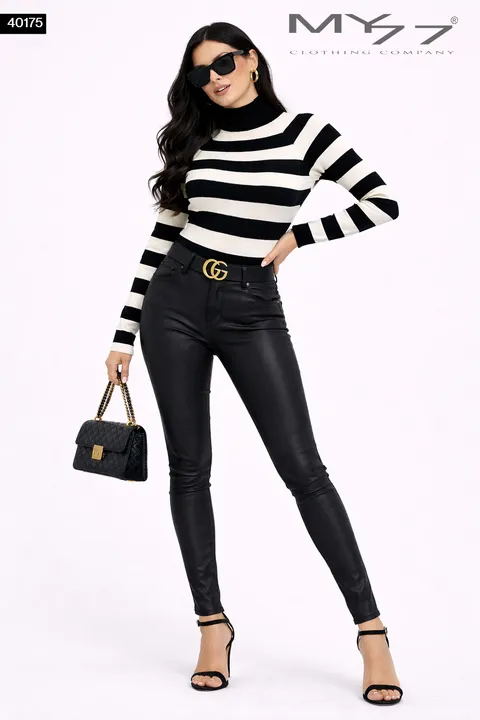 MY77 40175 – Csíkos FEHÉR KÉK, testhezálló pulóver